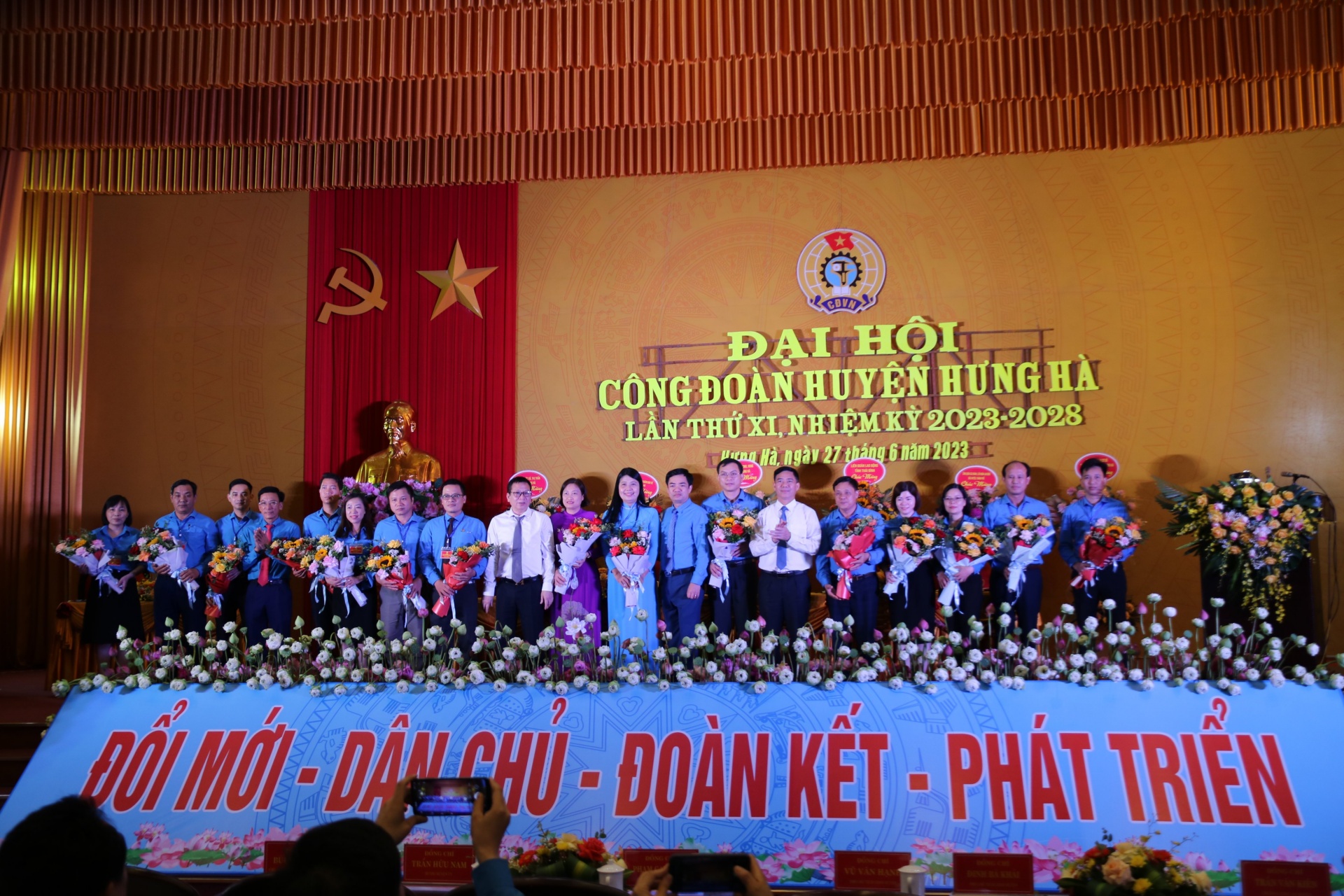 Hơn 10 tỷ đồng chăm lo cho đoàn viên, người lao động huyện Hưng Hà (Thái Bình)