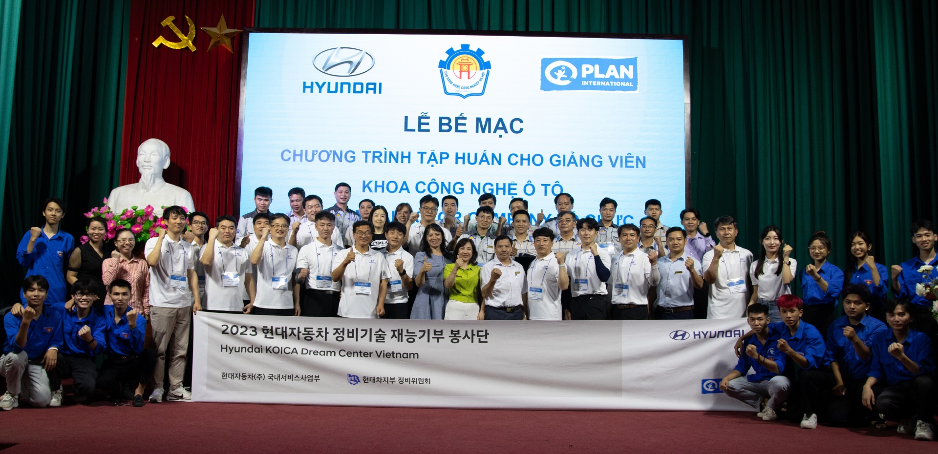 Cung cấp cơ hội học nghề và việc làm theo định hướng thị trường, giảm tỉ lệ thất nghiệp