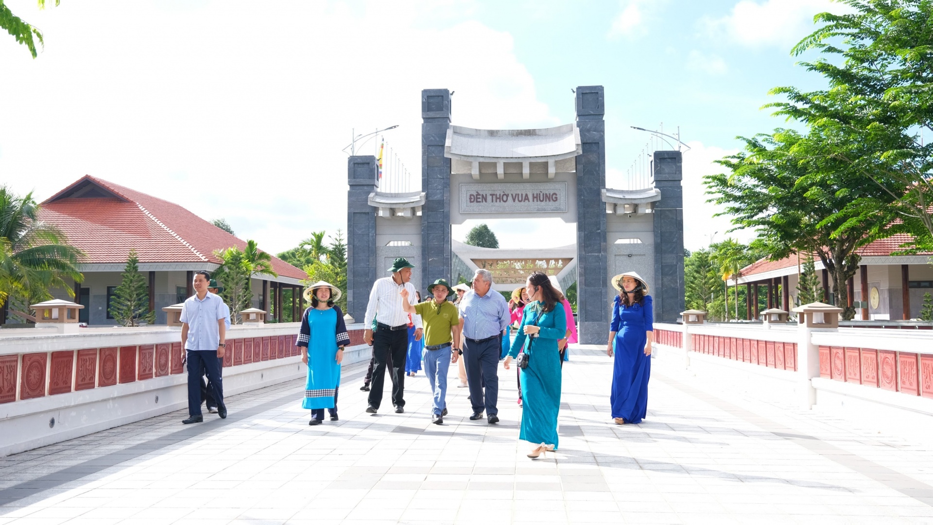 Phó Chủ tịch Tổng LĐLĐ Việt Nam tiếp Đoàn đại biểu cấp cao Cuba Phó Chủ tịch Tổng LĐLĐ Việt Nam tiếp Đoàn đại biểu cấp cao Cuba