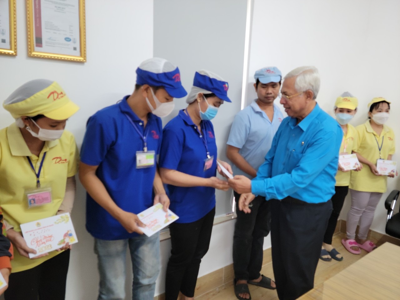 Tạo môi trường an toàn cho doanh nghiệp và người lao động