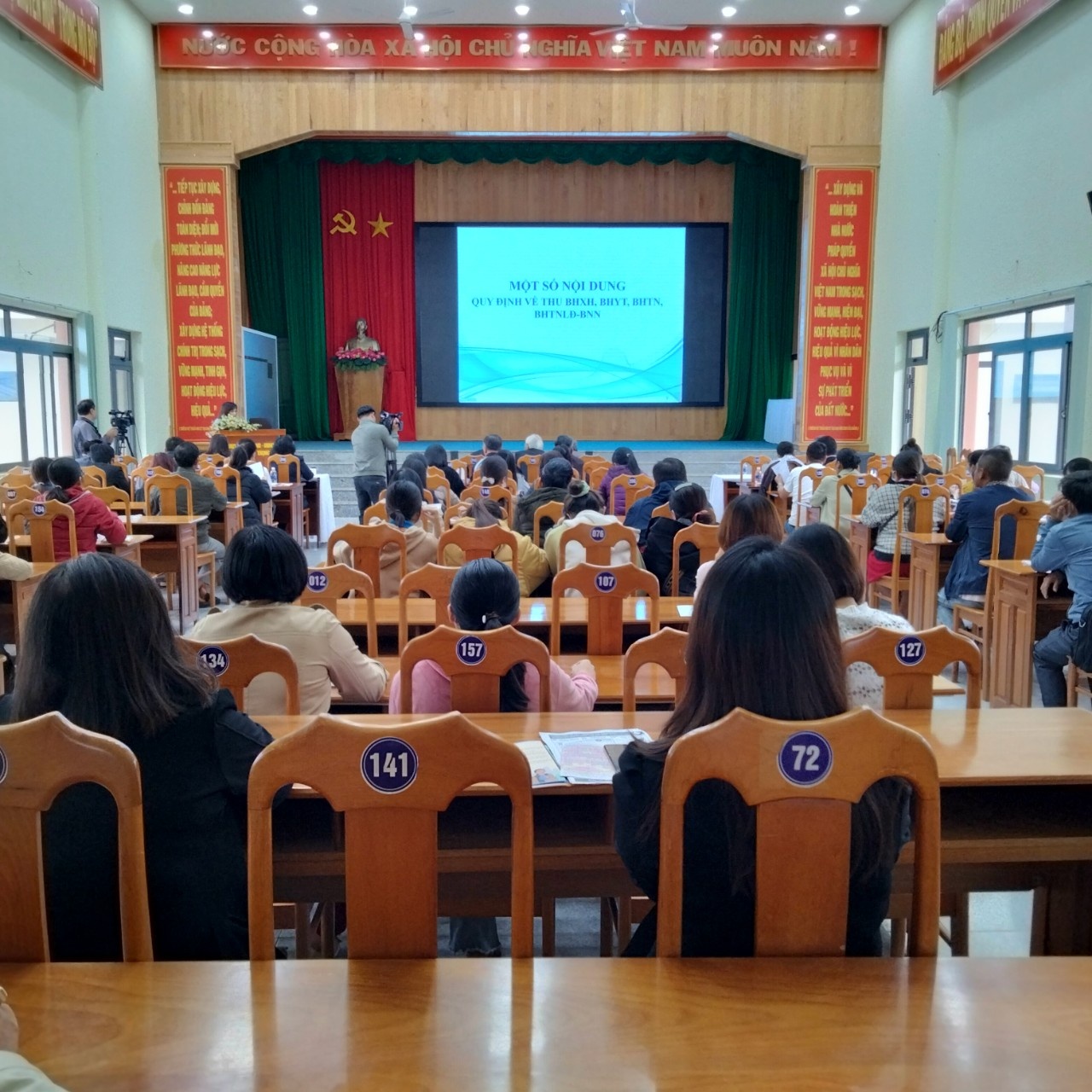 Không thể “đánh đồng” Công đoàn với tổ chức của người lao động trong Luật BHXH Không thể “đánh đồng” Công đoàn với tổ chức của người lao động trong Luật BHXH