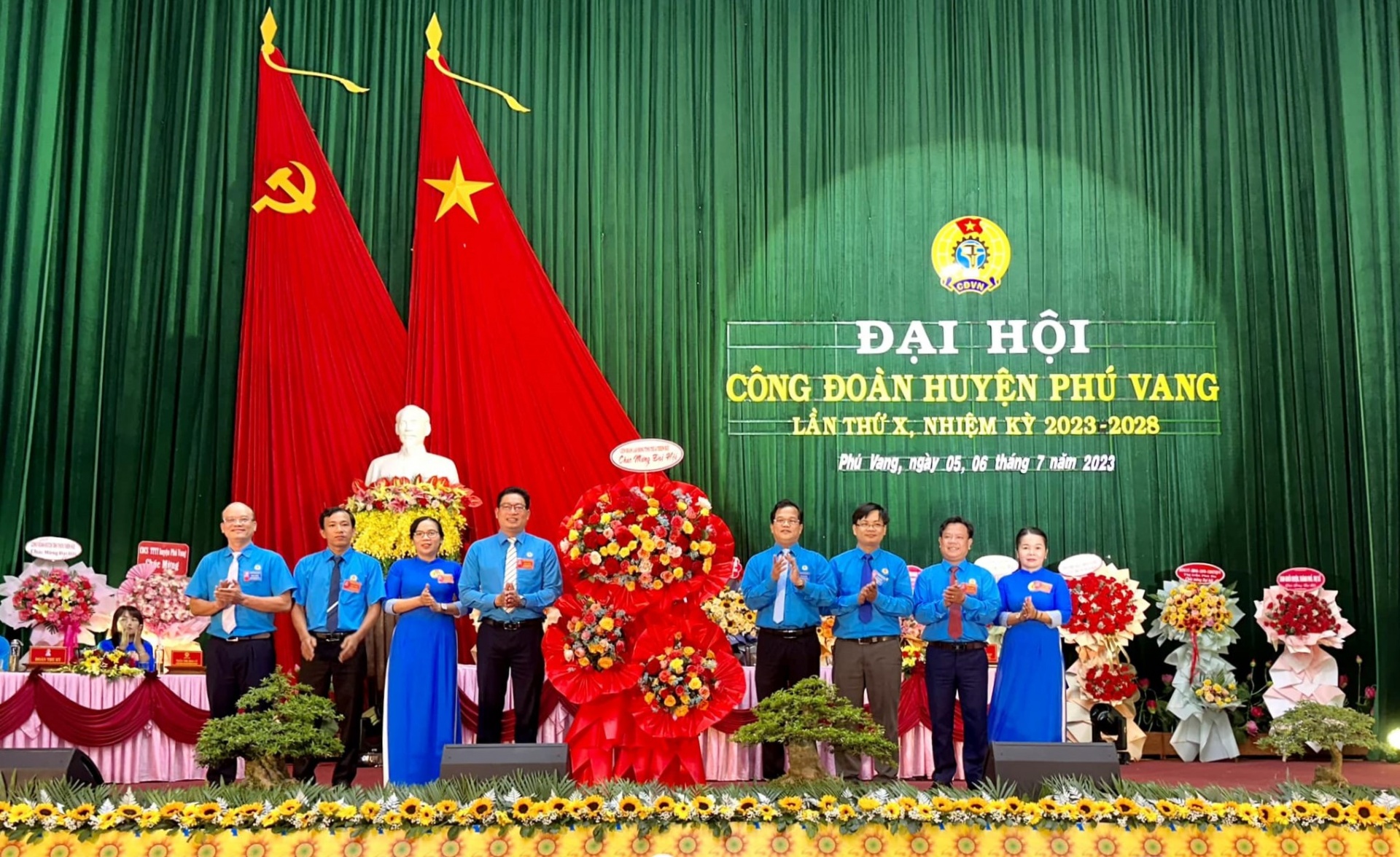 Công đoàn huyện Phú Vang: Nâng cao chất lượng hoạt động để phù hợp với tình hình mới Công đoàn huyện Phú Vang: Nâng cao chất lượng hoạt động để phù hợp với tình hình mới