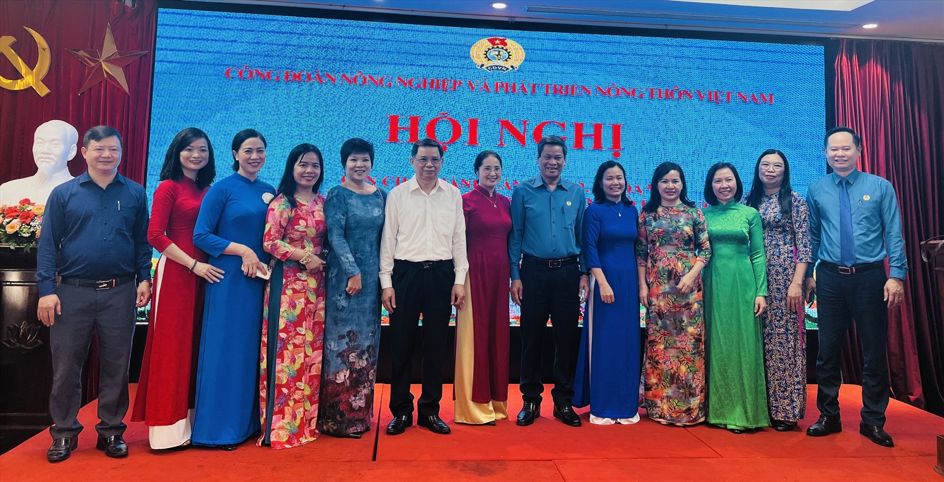 Cán bộ, ĐV Công đoàn Nông nghiệp và PTNT Việt Nam thi đua hoàn thành xuất sắc nhiệm vụ