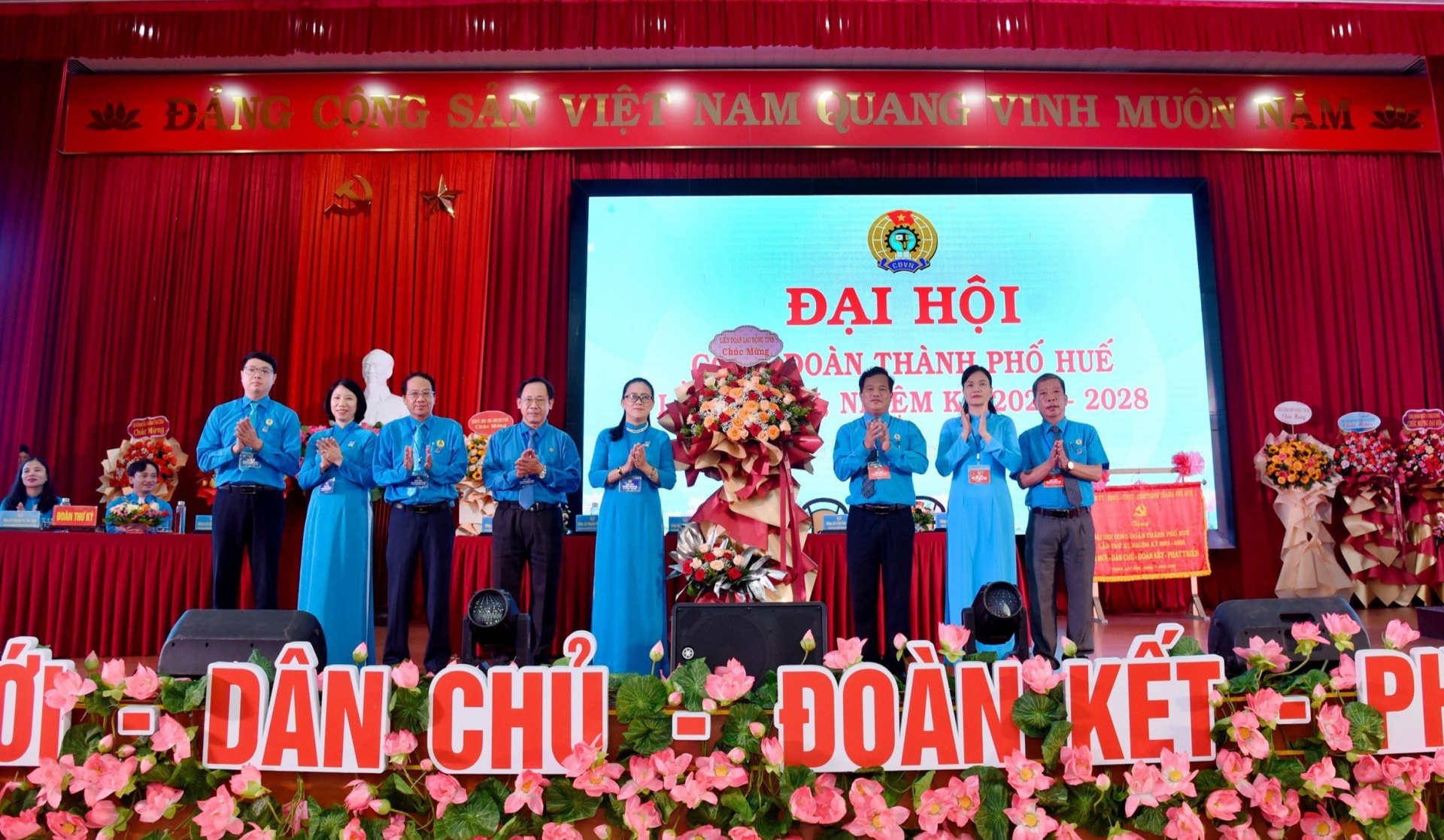 Công đoàn TP. Huế: Nhiệm kỳ mới hướng về cơ sở, đặt lợi ích đoàn viên lên hàng đầu