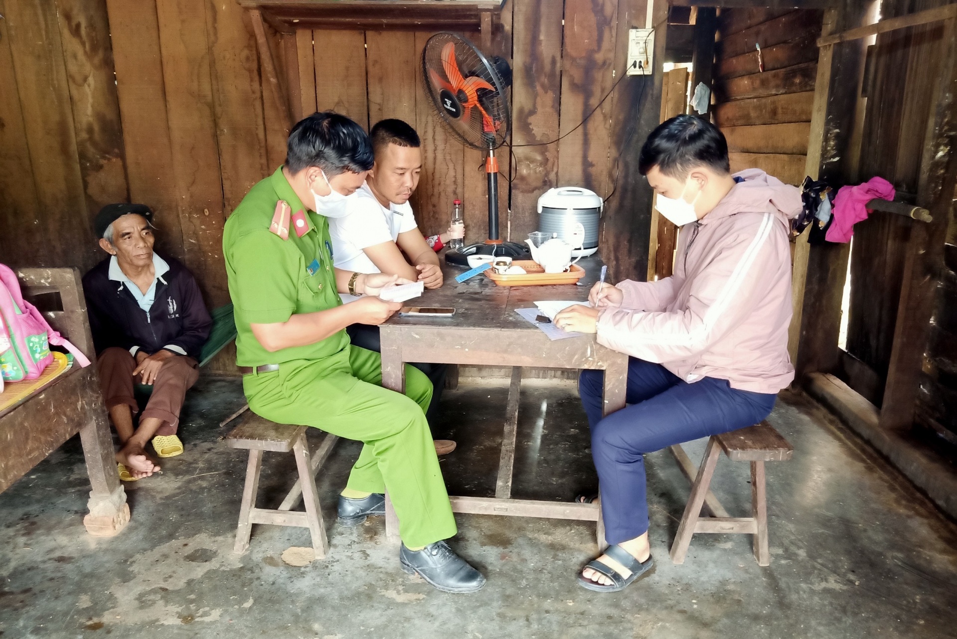 Người chiến sĩ mẫn cán từ cơ sở Người chiến sĩ mẫn cán từ cơ sở