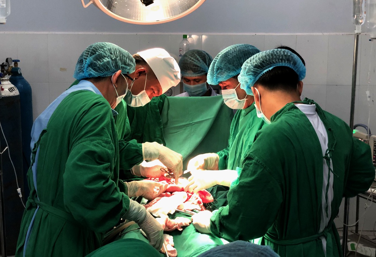 Bác sĩ “năn nỉ” bệnh nhân để được… cấp cứu Bác sĩ “năn nỉ” bệnh nhân để được… cấp cứu