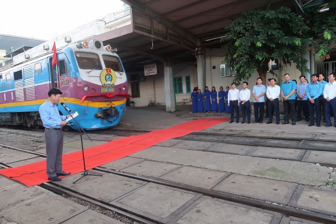 Khai trương đoàn tàu tuyên truyền chào mừng Đại hội XVI Công đoàn Đường sắt Việt Nam Khai trương đoàn tàu tuyên truyền chào mừng Đại hội XVI Công đoàn Đường sắt Việt Nam