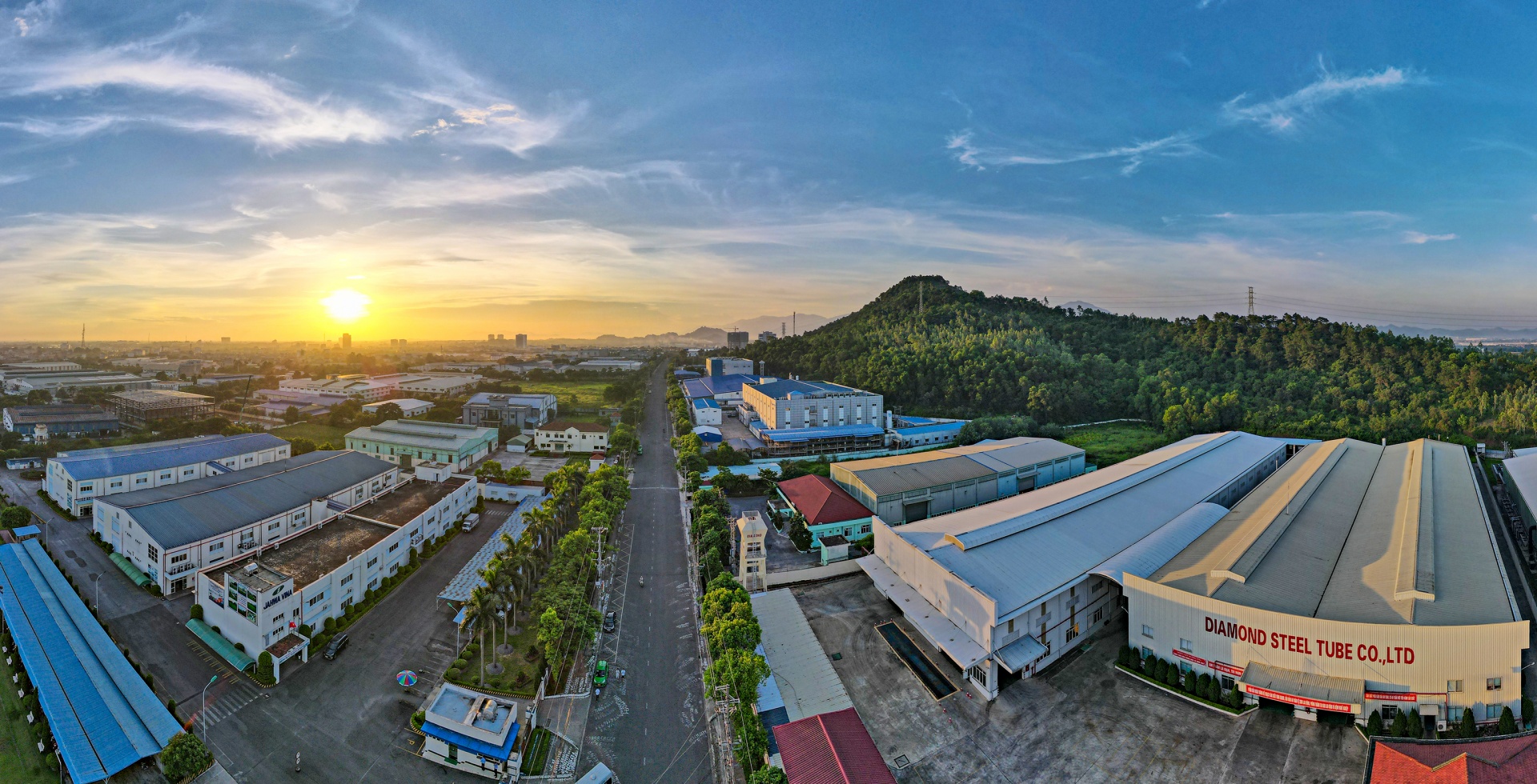 Công ty TNHH Jinyoung HNS Vina: tuyển gấp 02 nam nhân viên kỹ thuật đúc