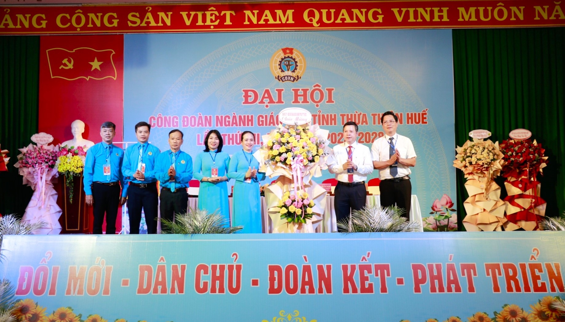 Công đoàn ngành Giáo dục tỉnh Thừa Thiên Huế: Đoàn viên, NLĐ kỳ vọng vào nhiệm kỳ mới Công đoàn ngành Giáo dục tỉnh Thừa Thiên Huế: Đoàn viên, NLĐ kỳ vọng vào nhiệm kỳ mới