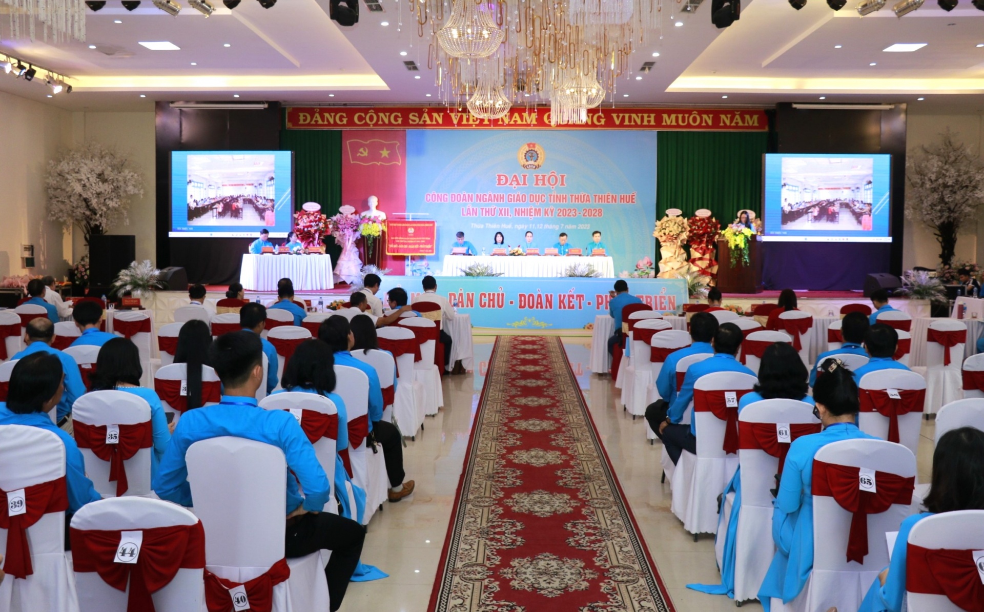 Công đoàn ngành Giáo dục tỉnh Thừa Thiên Huế: Đoàn viên, NLĐ kỳ vọng vào nhiệm kỳ mới Công đoàn ngành Giáo dục tỉnh Thừa Thiên Huế: Đoàn viên, NLĐ kỳ vọng vào nhiệm kỳ mới