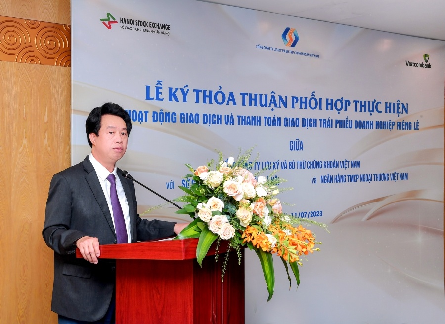 Ông Nguyễn Mỹ Hào – Thành viên HĐQT Vietcombank phát biểu tại Lễ ký kết Ông Nguyễn Mỹ Hào – Thành viên HĐQT Vietcombank phát biểu tại Lễ ký kết