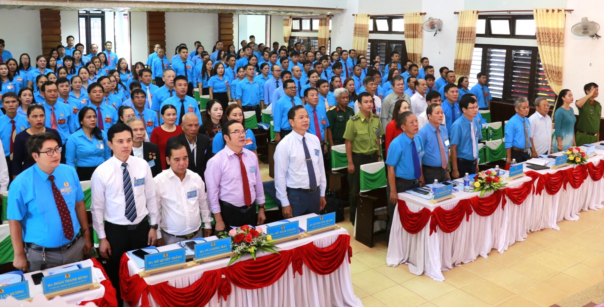 Công đoàn huyện A Lưới: Nỗ lực chăm lo cho đoàn viên, NLĐ khó khăn trong nhiệm kỳ mới Công đoàn huyện A Lưới: Nỗ lực chăm lo cho đoàn viên, NLĐ khó khăn trong nhiệm kỳ mới