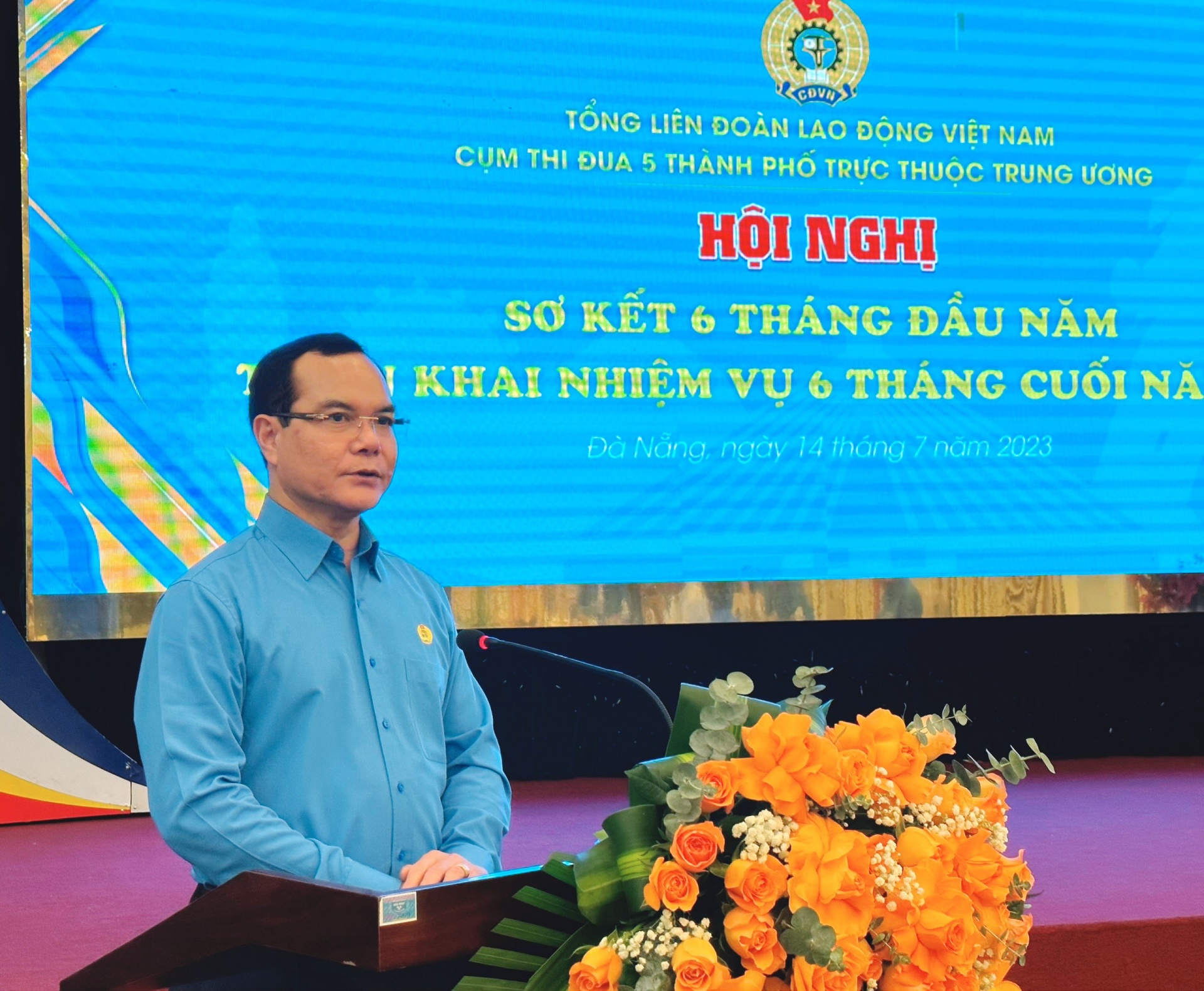 Ông Nguyễn Đình Khang, Uỷ viên Trung ương Đảng, Chủ tịch Tổng Liên đoàn Lao động Việt Nam phát biểu tại hội nghị. Ảnh: PHAN NGUYÊN Ông Nguyễn Đình Khang, Uỷ viên Trung ương Đảng, Chủ tịch Tổng Liên đoàn Lao động Việt Nam phát biểu tại hội nghị. Ảnh: PHAN NGUYÊN
