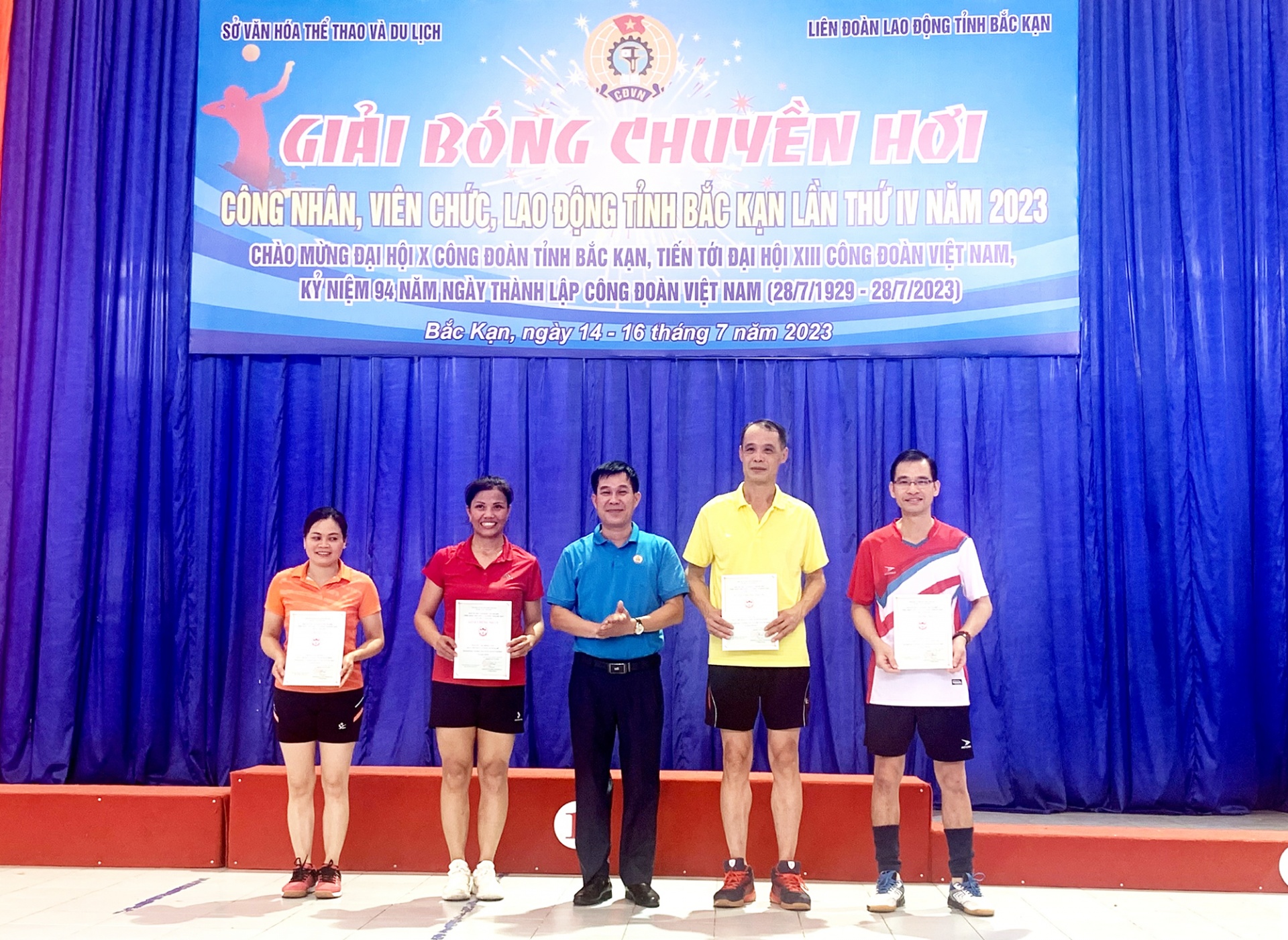 Giải bóng chuyền hơi CNVCLĐ tỉnh Bắc Kạn lần thứ IV thành công tốt đẹp