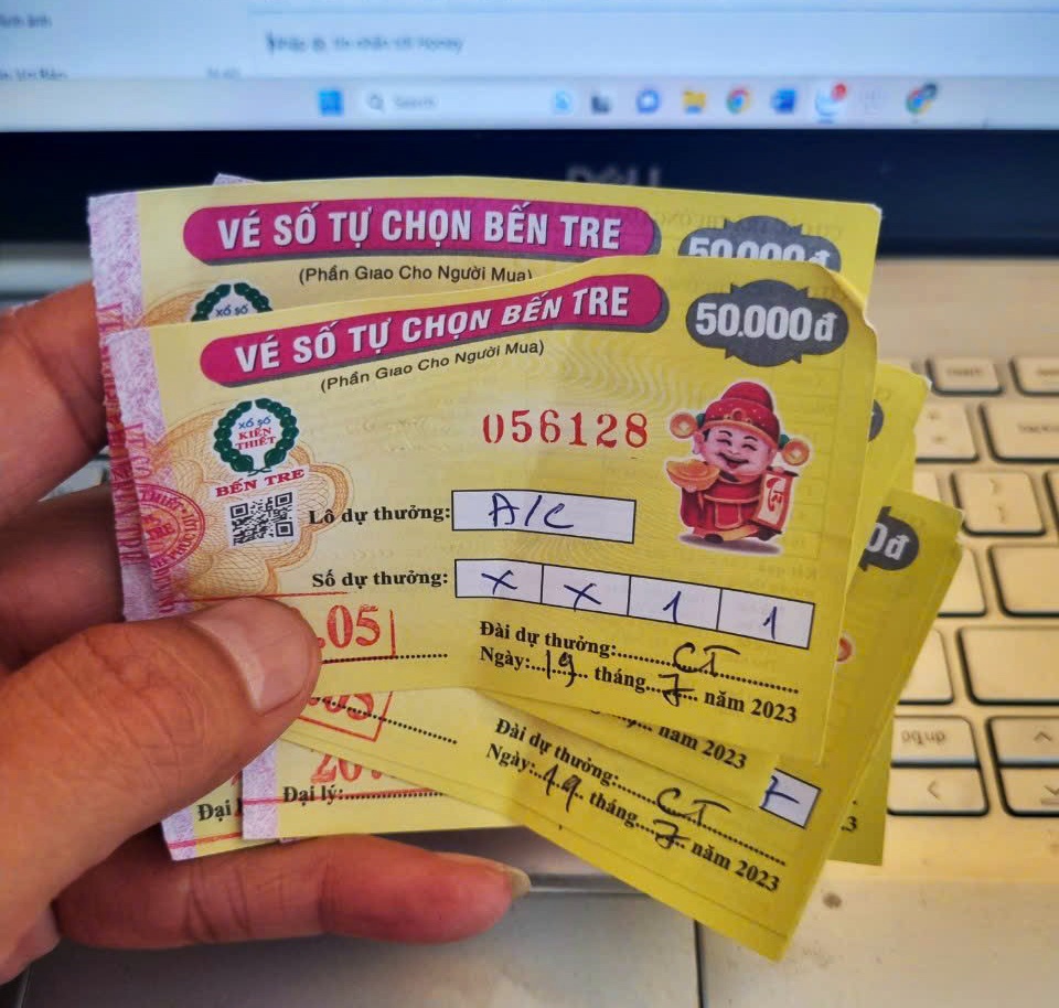 Bài 2: “Lô đề quốc doanh” và chuyện doanh thu tỉ lệ thuận với cái nghèo Bài 2: “Lô đề quốc doanh” và chuyện doanh thu tỉ lệ thuận với cái nghèo