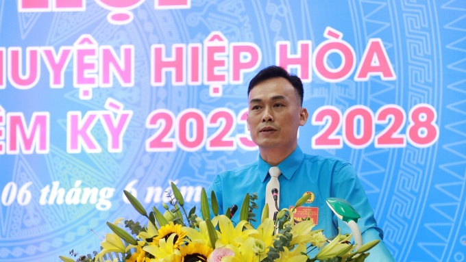 Đồng chí Ngô Quang Tuấn – Chủ tịch LĐLĐ huyện Hiệp Hòa. Ảnh: ĐVCC