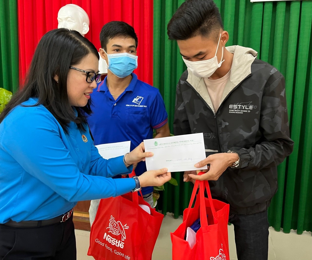 Công đoàn Đồng Nai tập trung nhiều nguồn lực chăm lo đời sống người lao động khó khăn Công đoàn Đồng Nai tập trung nhiều nguồn lực chăm lo đời sống người lao động khó khăn