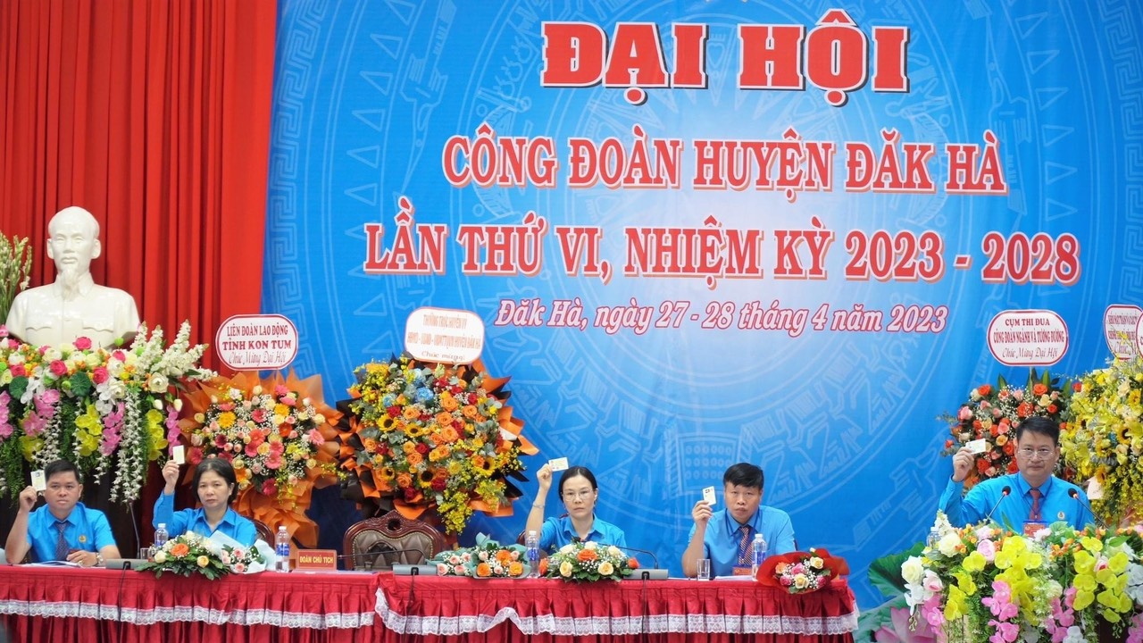 Kon Tum họp báo thông tin về Đại hội XI Công đoàn tỉnh, nhiệm kỳ 2023 - 2028 Kon Tum họp báo thông tin về Đại hội XI Công đoàn tỉnh, nhiệm kỳ 2023 - 2028