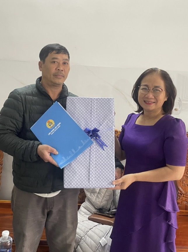 Đà Nẵng: Công đoàn quận Hải Châu sát cánh cùng công nhân, viên chức, lao động Đà Nẵng: Công đoàn quận Hải Châu sát cánh cùng công nhân, viên chức, lao động