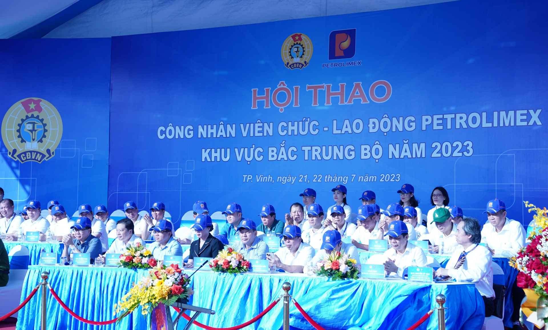 Khai mạc Hội thao CNVCLĐ Petrolimex khu vực Bắc Trung Bộ năm 2023