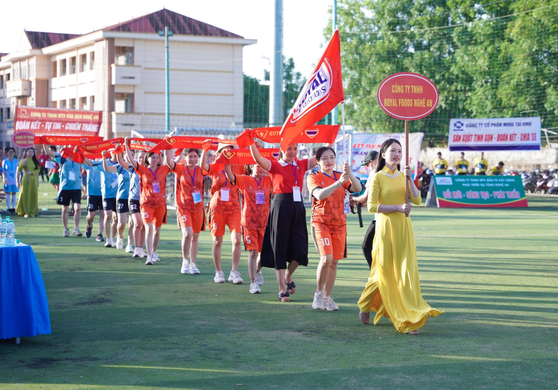 Hơn 1.000 vận động viên tham gia giải thể thao KKT Đông Nam năm 2023