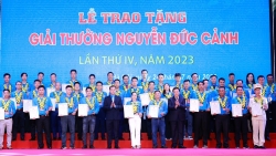 Tôn vinh 167 công nhân lao động có thành tích xuất sắc tiêu biểu
