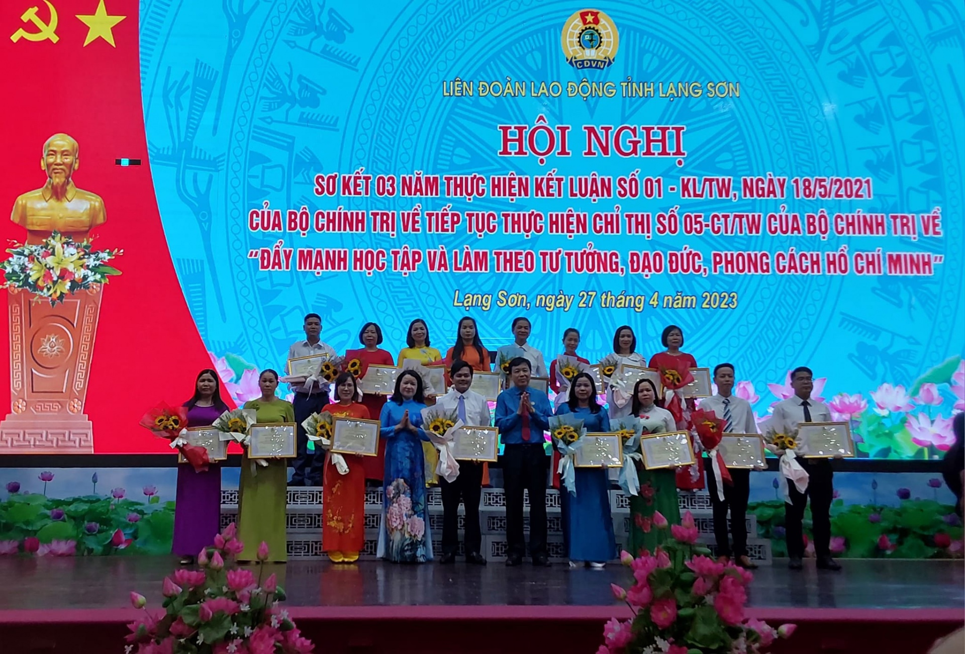 Phong trào CNVCLĐ và hoạt động công đoàn tỉnh Lạng Sơn đạt nhiều kết quả quan trọng Phong trào CNVCLĐ và hoạt động công đoàn tỉnh Lạng Sơn đạt nhiều kết quả quan trọng