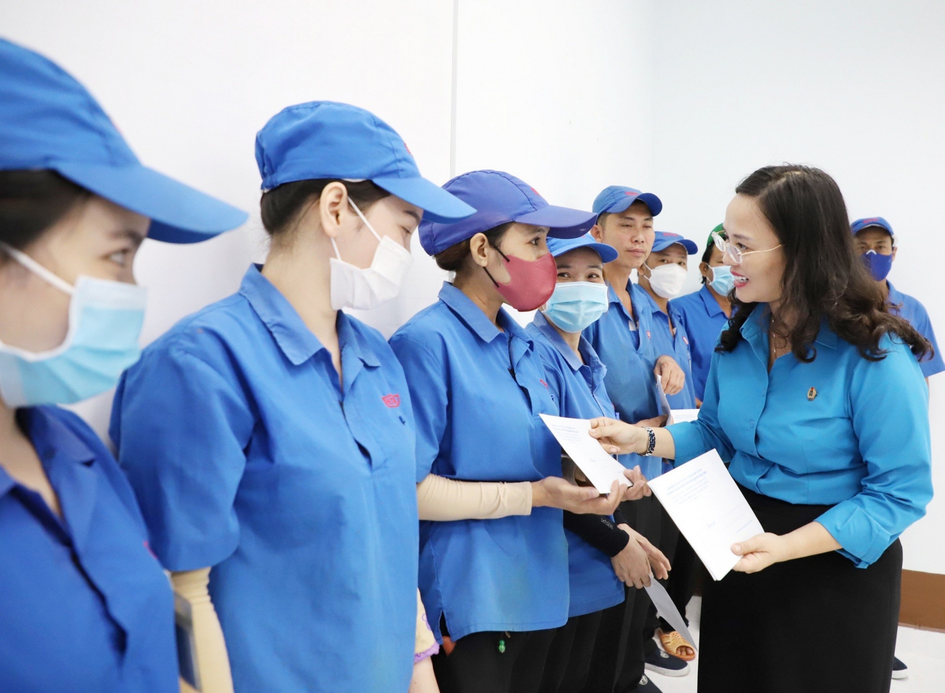 Phát triển đoàn viên: “Công đoàn phải là chỗ dựa vững chắc cho người lao động” Phát triển đoàn viên: “Công đoàn phải là chỗ dựa vững chắc cho người lao động”