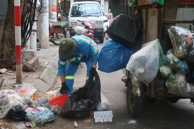“Nhìn ngôi nhà khang trang, tôi không nghĩ nó đã thành hiện thực” “Nhìn ngôi nhà khang trang, tôi không nghĩ nó đã thành hiện thực”