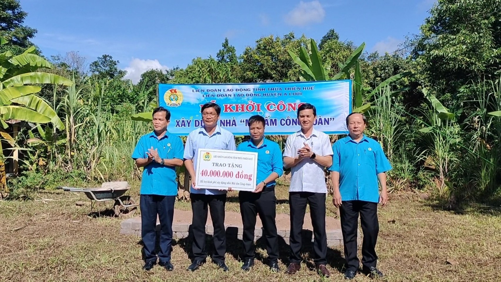 Thừa Thiên Huế: Xây dựng “Mái ấm Công đoàn” giúp đoàn viên miền núi A Lưới giảm nghèo