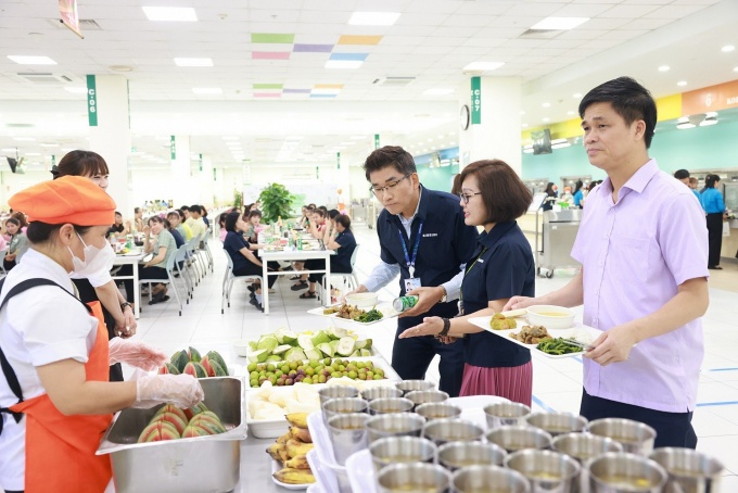 Công nhân SEV: “Bữa cơm Công đoàn” thân tình và chu đáo với đoàn viên Công nhân SEV: “Bữa cơm Công đoàn” thân tình và chu đáo với đoàn viên