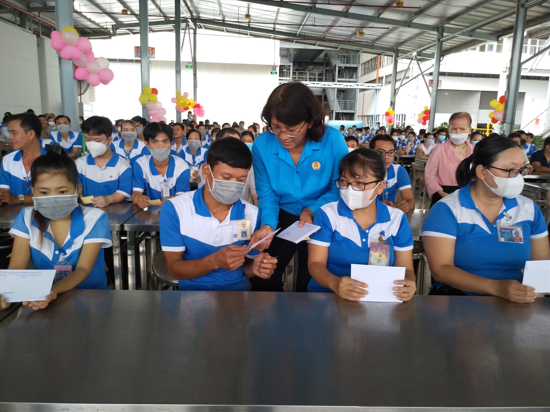 Long An: Tìm giải pháp cho người lao động mất việc trên 40 tuổi Long An: Tìm giải pháp cho người lao động mất việc trên 40 tuổi