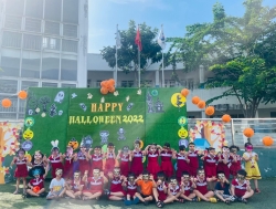 Công nhân yên tâm gửi con vào trường mầm non đạt chuẩn