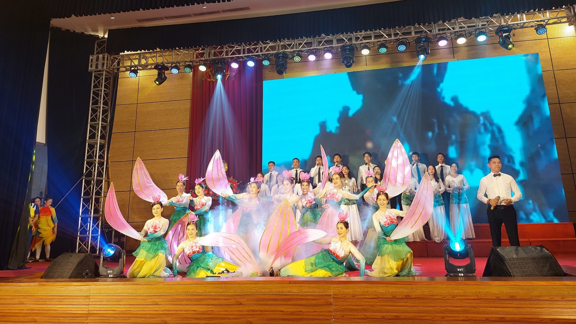 Hội diễn văn nghệ: Sân chơi văn hóa bổ ích cho đoàn viên công đoàn Hội diễn văn nghệ: Sân chơi văn hóa bổ ích cho đoàn viên công đoàn