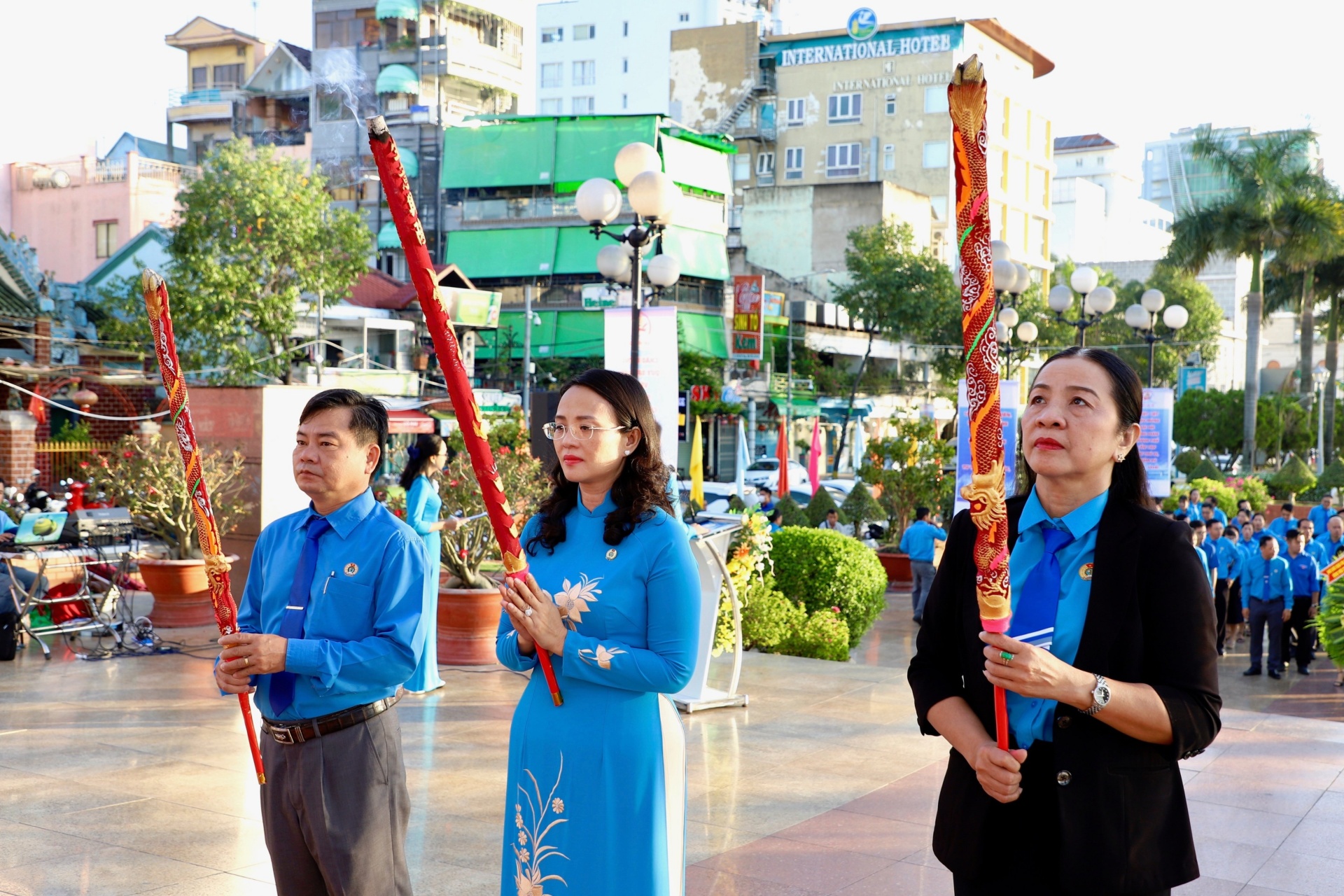 Công đoàn Cần Thơ báo công dâng Bác trước thềm Đại hội