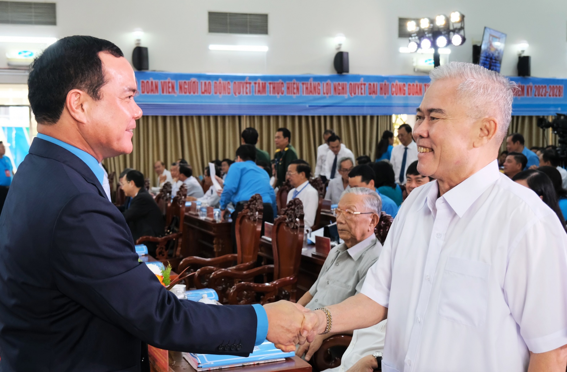 Công đoàn, người lao động đóng góp to lớn vào sự phát triển của Cần Thơ