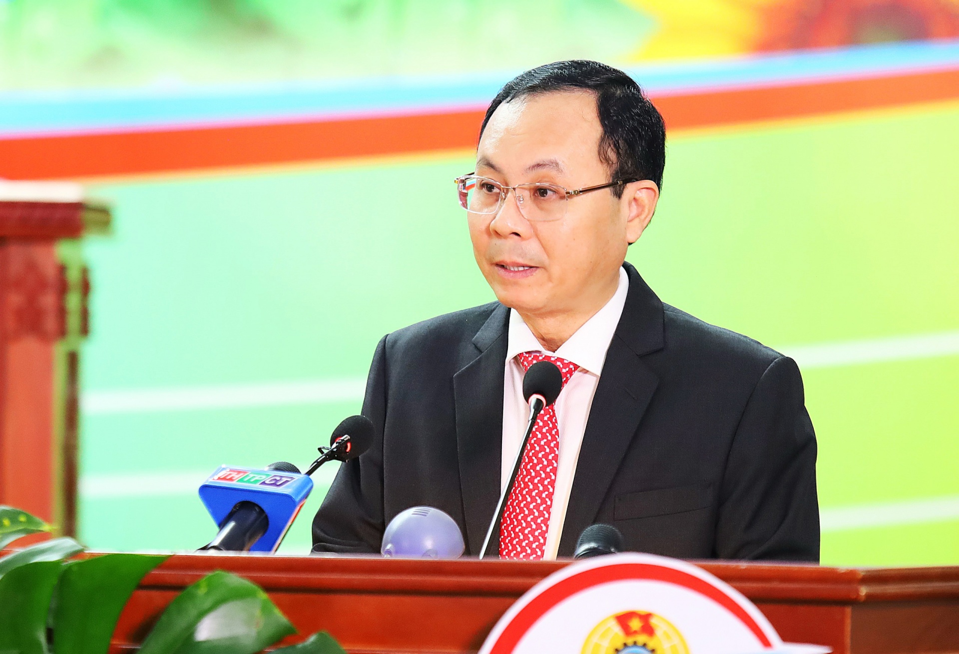 Công đoàn, người lao động đóng góp to lớn vào sự phát triển của Cần Thơ