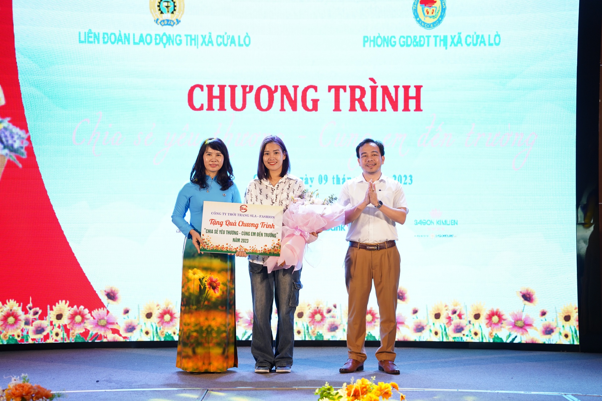 Ý nghĩa chương trình “Chia sẻ yêu thương – Cùng em đến trường” của LĐLĐ thị xã Cửa Lò Ý nghĩa chương trình “Chia sẻ yêu thương – Cùng em đến trường” của LĐLĐ thị xã Cửa Lò