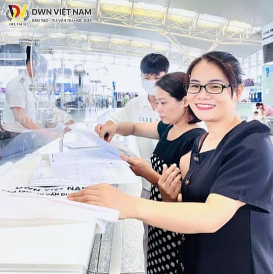 Công ty TNHH DWN Việt Nam tuyển dụng giáo viên tiếng Đức và nhân viên admin văn phòng