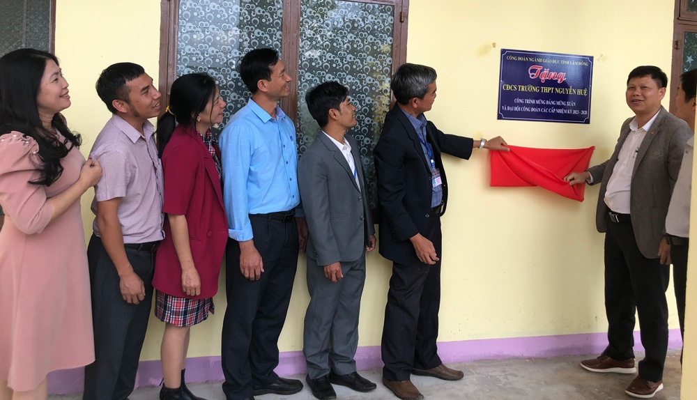 Công đoàn ngành Giáo dục tỉnh Lâm Đồng: Đưa hoạt động đến với đoàn viên, người lao động nhanh hơn, hiệu quả hơn Công đoàn ngành Giáo dục tỉnh Lâm Đồng: Đưa hoạt động đến với đoàn viên, người lao động nhanh hơn, hiệu quả hơn