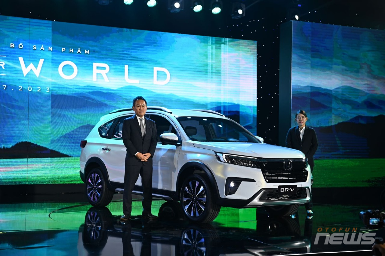 Honda BR-V tại Việt Nam giảm tới 30 triệu Honda BR-V tại Việt Nam giảm tới 30 triệu