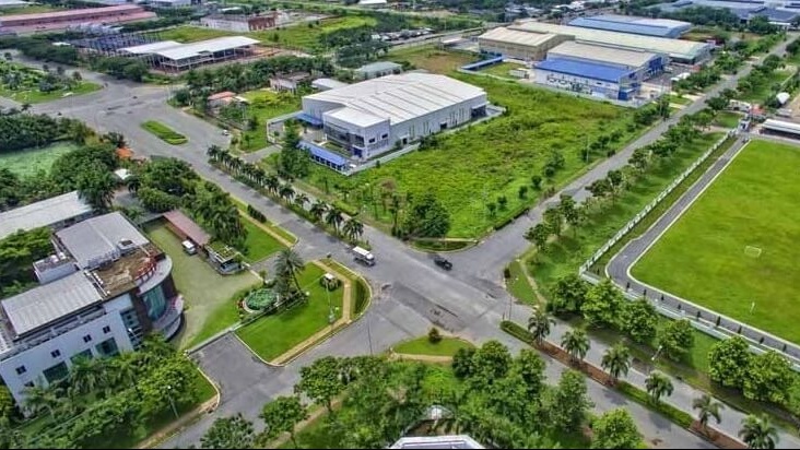 Một ngân hàng bán hạ giá tài sản thế chấp của một hoa hậu