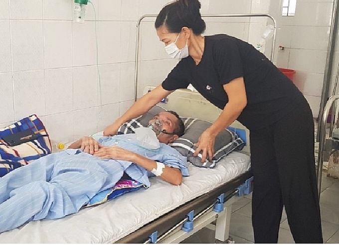 Kiến nghị xử phạt Công ty sản xuất bột đá khiến 4 công nhân tử vong do bụi phổi Kiến nghị xử phạt Công ty sản xuất bột đá khiến 4 công nhân tử vong do bụi phổi