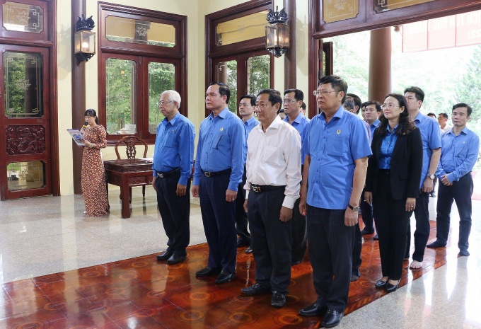 5 nội dung tuyên truyền nhân kỷ niệm 135 năm Ngày sinh đồng chí Tôn Đức Thắng 5 nội dung tuyên truyền nhân kỷ niệm 135 năm Ngày sinh đồng chí Tôn Đức Thắng