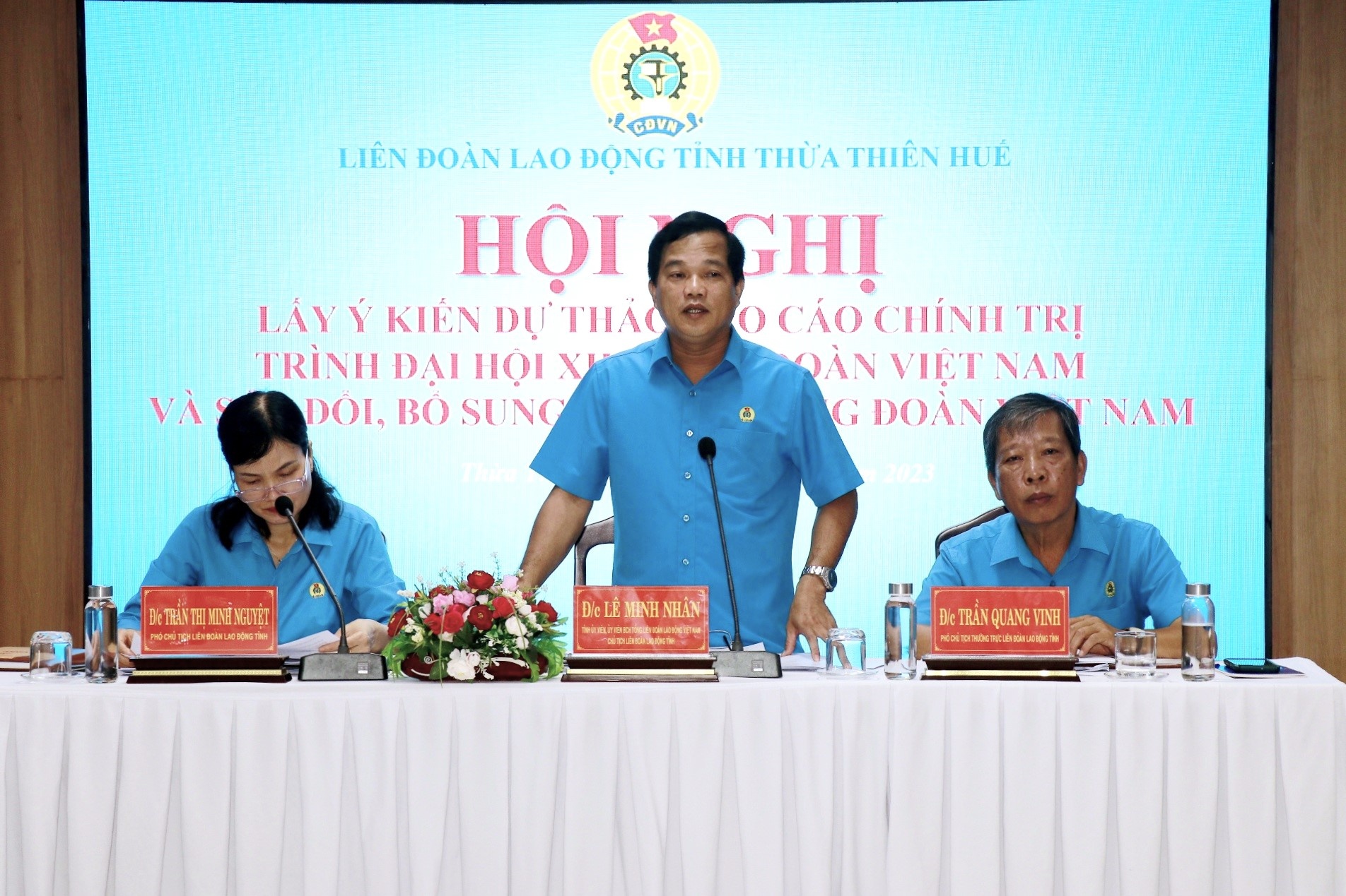 Lấy ý kiến về Điều lệ Công đoàn và dự thảo báo cáo Đại hội Công đoàn Việt Nam