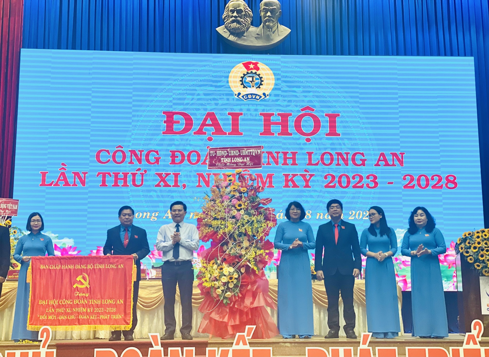 LĐLĐ Long An nhiệm kỳ 2023 - 2028: Giữ vững vị thế Công đoàn; chăm lo, bảo vệ ĐV, NLĐ LĐLĐ Long An nhiệm kỳ 2023 - 2028: Giữ vững vị thế Công đoàn; chăm lo, bảo vệ ĐV, NLĐ