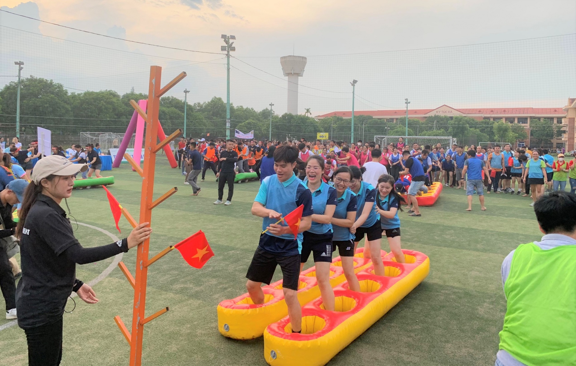 Giải thể thao KKT, KCN tỉnh Nghệ An năm 2023 mang lại nhiều niềm vui cho người lao động Giải thể thao KKT, KCN tỉnh Nghệ An năm 2023 mang lại nhiều niềm vui cho người lao động