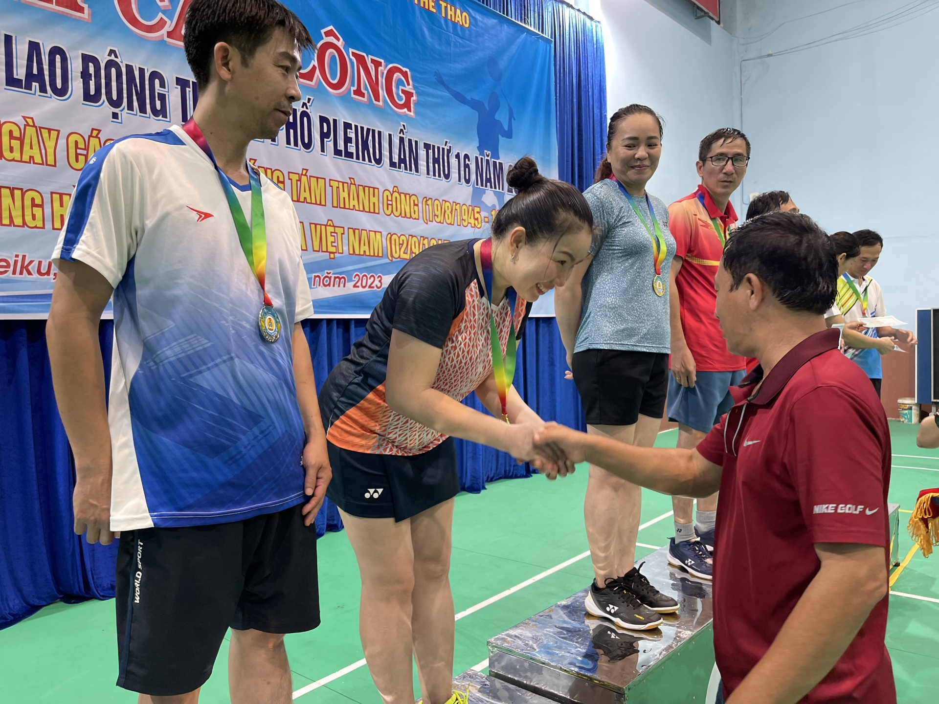 Gia Lai: Sôi nổi với Giải Cầu lông Công nhân, viên chức, lao động thành phố Pleiku Gia Lai: Sôi nổi với Giải Cầu lông Công nhân, viên chức, lao động thành phố Pleiku