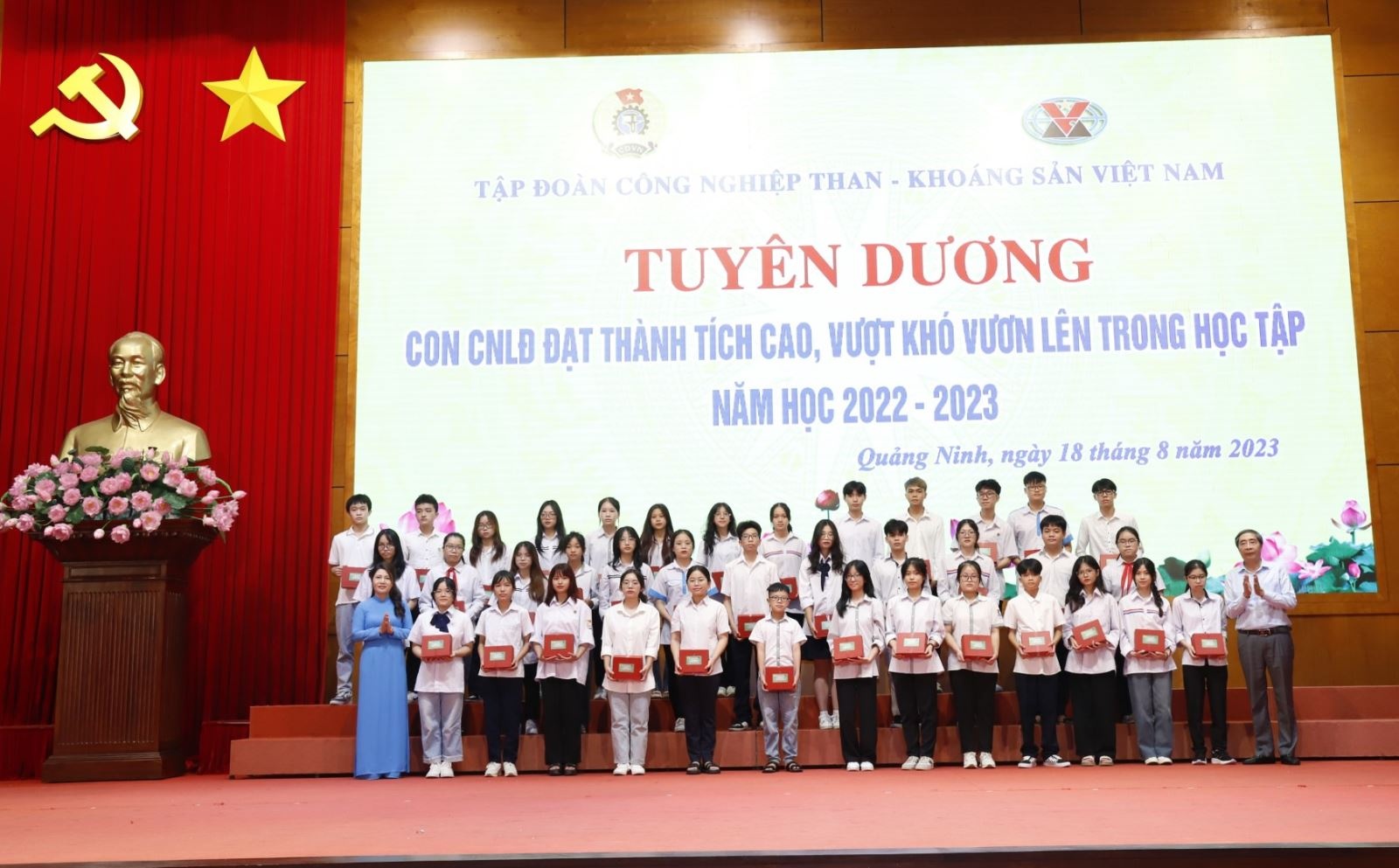 Công đoàn TKV tuyên dương con công nhân lao động đạt thành tích cao năm học 2022–2023