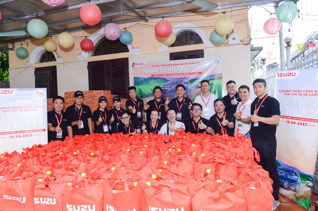 Dấu ấn Isuzu Caravan 2023